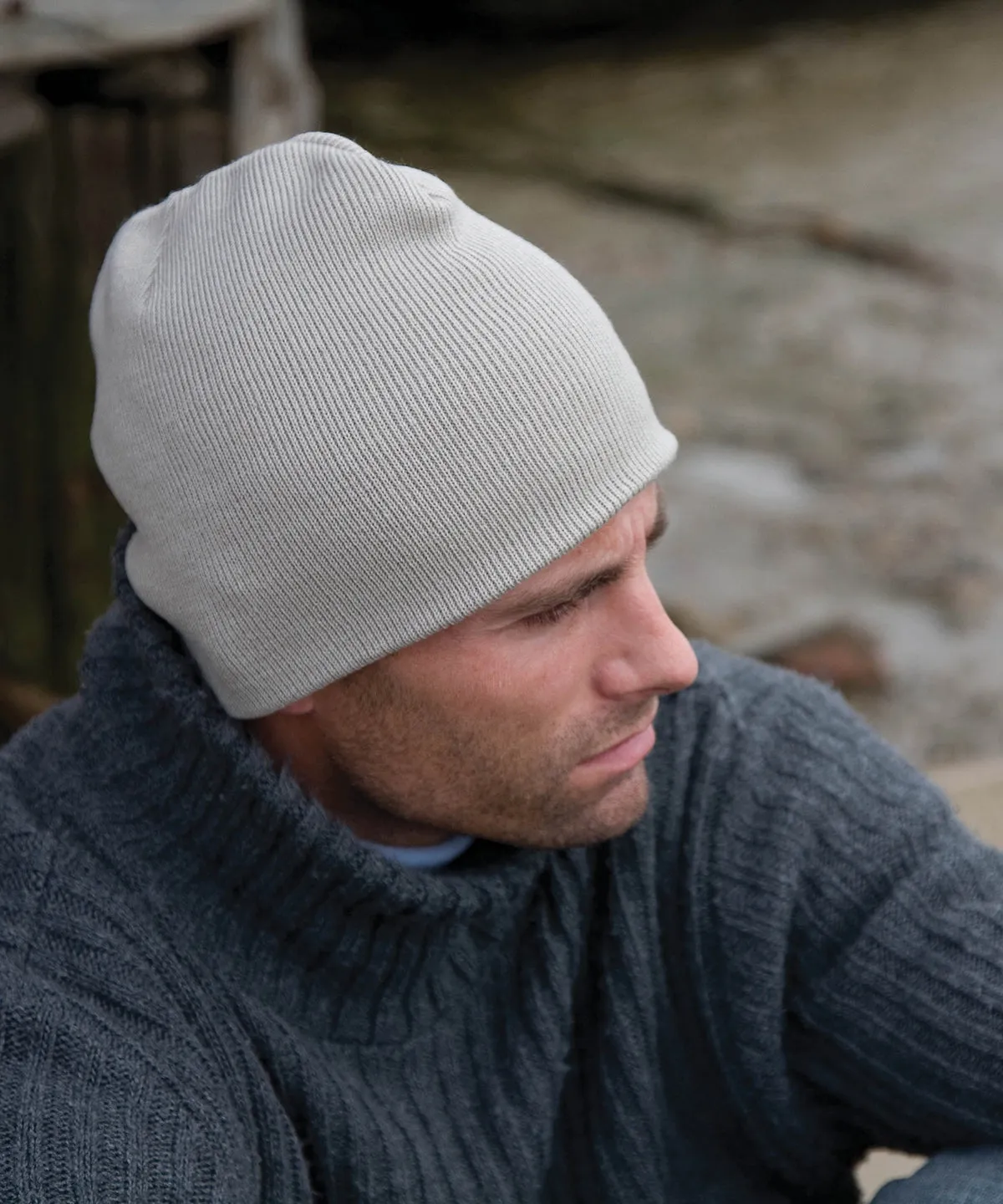 Black - Pull-on soft-feel acrylic hat