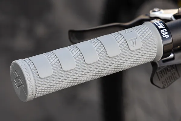 The Farlow Gap Grips