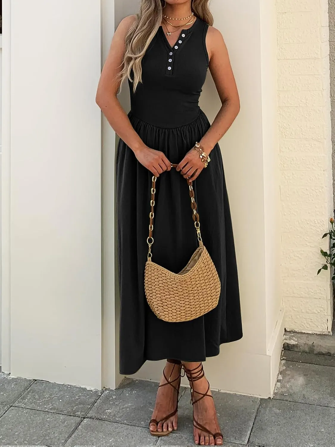Women's Summer Casual Dresses Sleeveless Knitted V Neck Sundress Drop Waist A Line Long Maxi Dress with Pockets